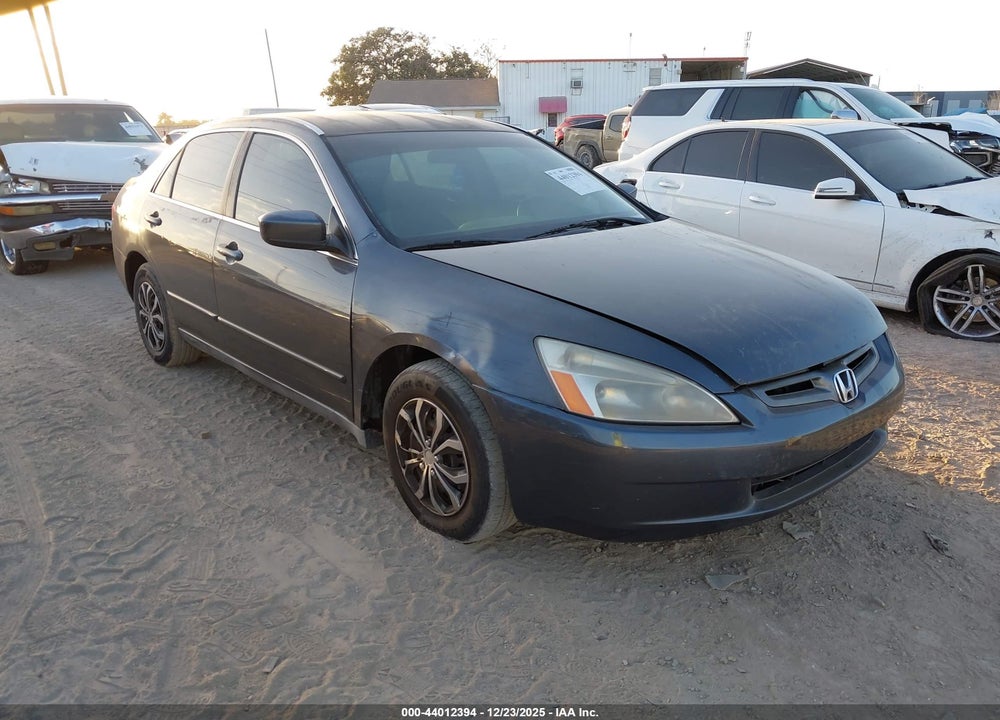 2004 HONDA ACCORD 2.4 LX VIN: 3HGCM56384G704269