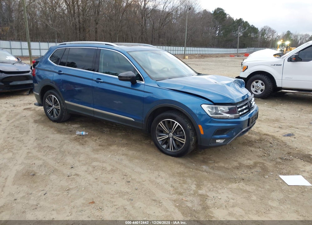 2018 VOLKSWAGEN TIGUAN 2.0T SE/2.0T SEL VIN: 3VV3B7AXXJM083870