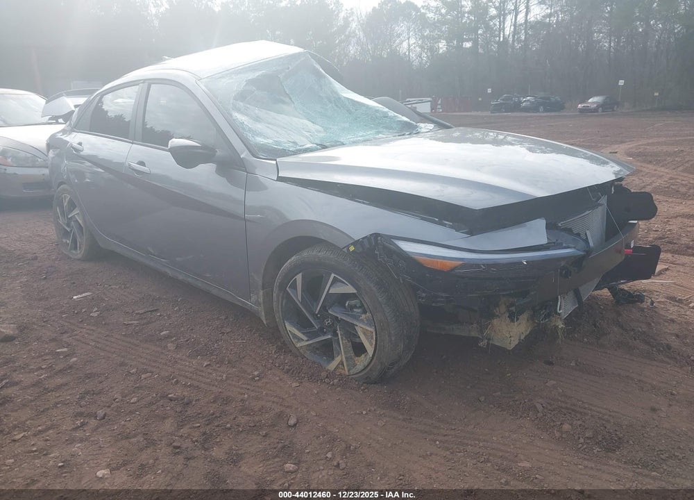 2025 HYUNDAI ELANTRA SEL SPORT VIN: KMHLM4DG7SU929223