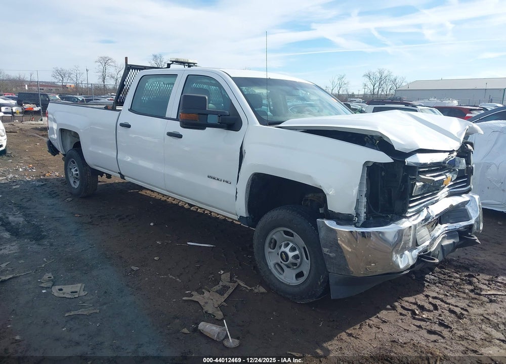 2017 CHEVROLET SILVERADO 2500HD WT VIN: 1GC1KUEG8HF220913