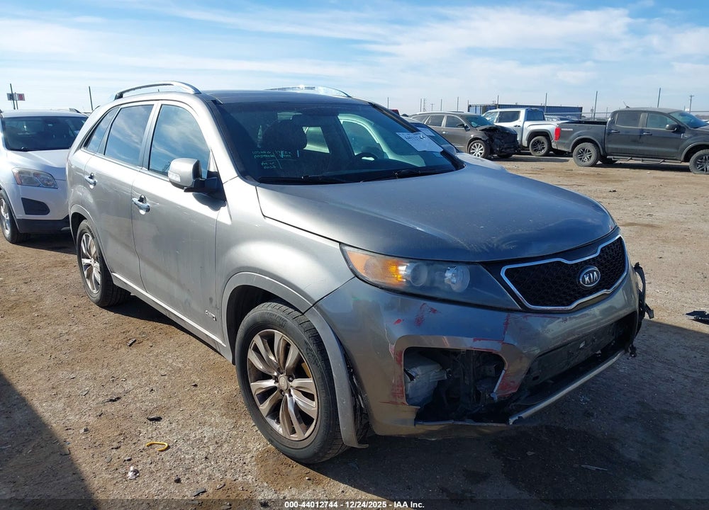 2012 KIA SORENTO SX V6 VIN: 5XYKWDA29CG304392