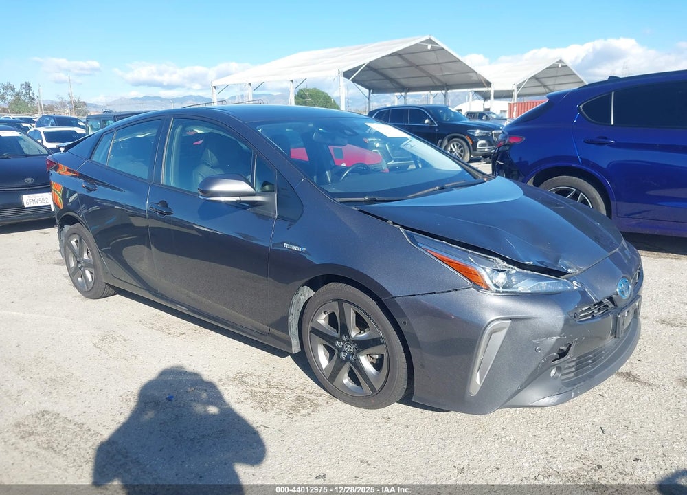 2022 TOYOTA PRIUS XLE VIN: JTDKAMFU9N3190118