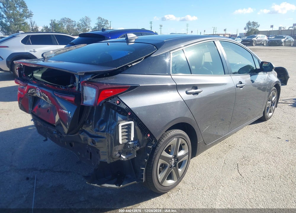 2022 TOYOTA PRIUS XLE VIN: JTDKAMFU9N3190118