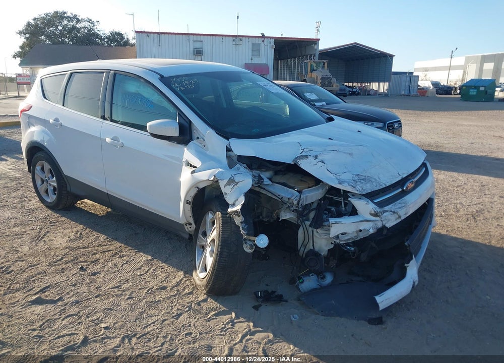 2015 FORD ESCAPE SE VIN: 1FMCU0G74FUB88930
