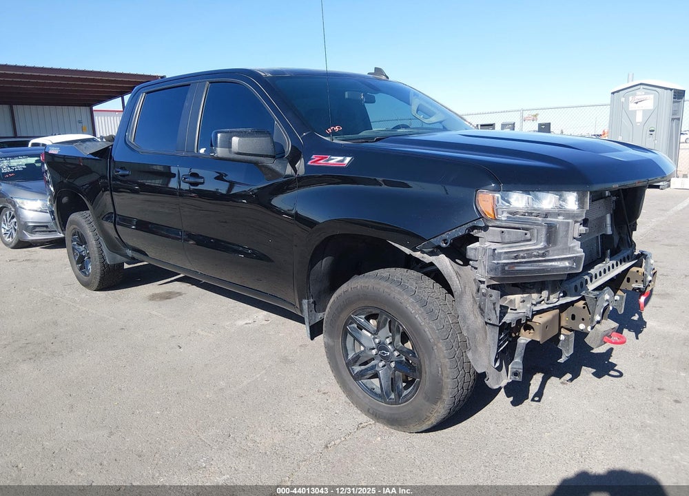 2021 CHEVROLET SILVERADO 1500 4WD  SHORT BED LT TRAIL BOSS VIN: 3GCPYFEDXMG120542