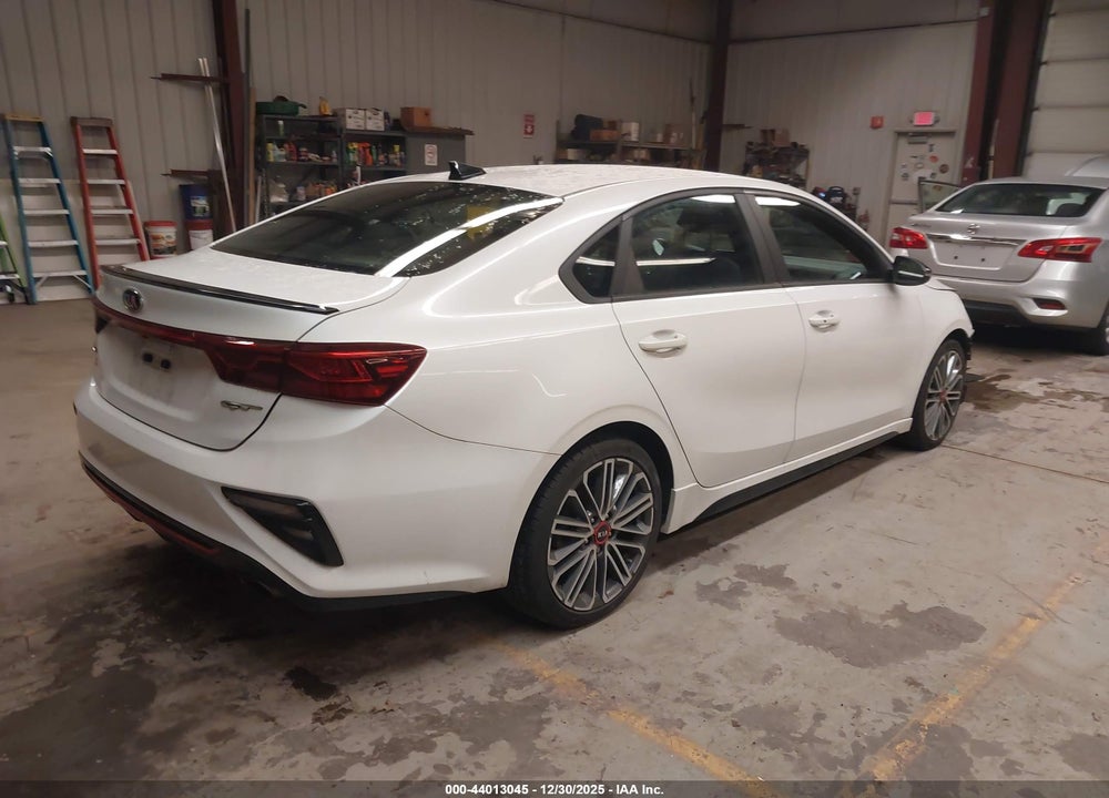 2020 KIA FORTE GT VIN: 3KPF44AC6LE230099