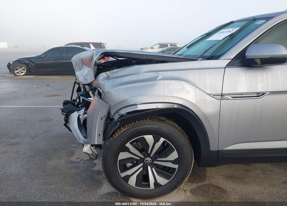 2025 VOLKSWAGEN ATLAS CROSS SPORT 2.0T SE VIN: 1V2DE2CAXSC229143