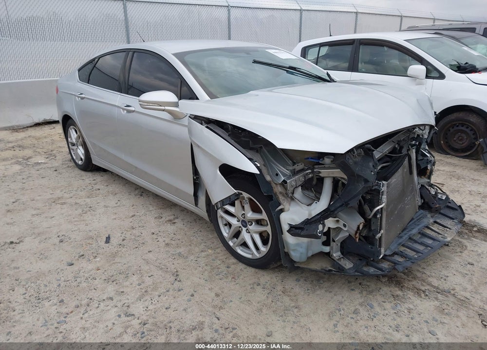 2014 FORD FUSION SE VIN: 3FA6P0H75ER154630