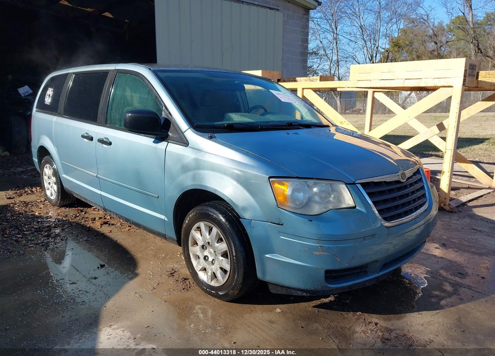 2008 CHRYSLER TOWN & COUNTRY LX VIN: 2A8HR44H08R129401