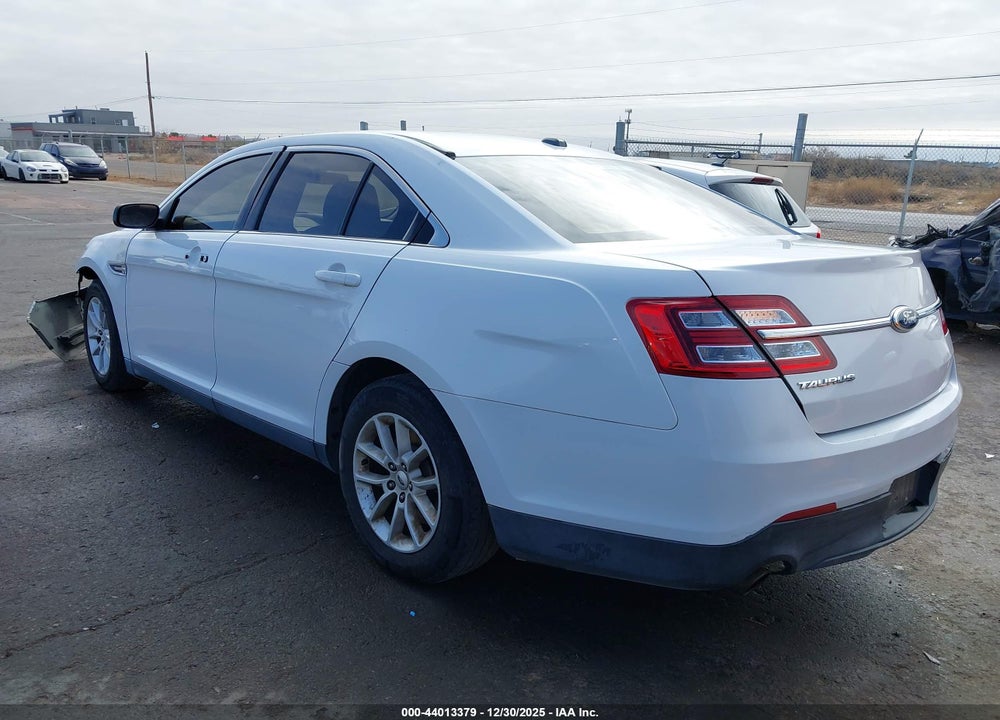 2014 FORD TAURUS SE VIN: 1FAHP2D84EG182445