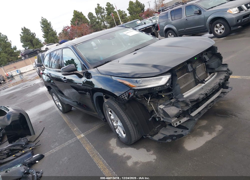 2021 TOYOTA HIGHLANDER HYBRID LE VIN: 5TDZARAH4MS507726