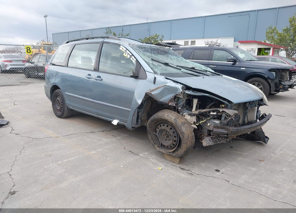 2006 TOYOTA SIENNA CE VIN: 5TDZA23C66S428621