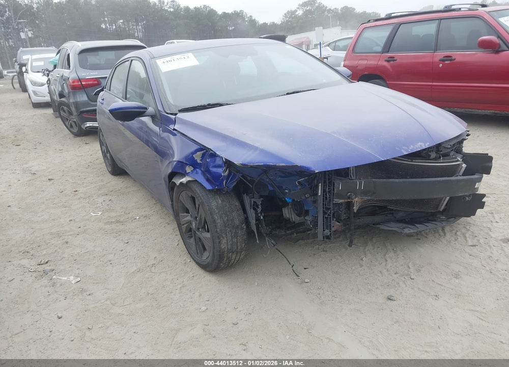 2022 HYUNDAI ELANTRA SEL VIN: KMHLM4AG1NU239041