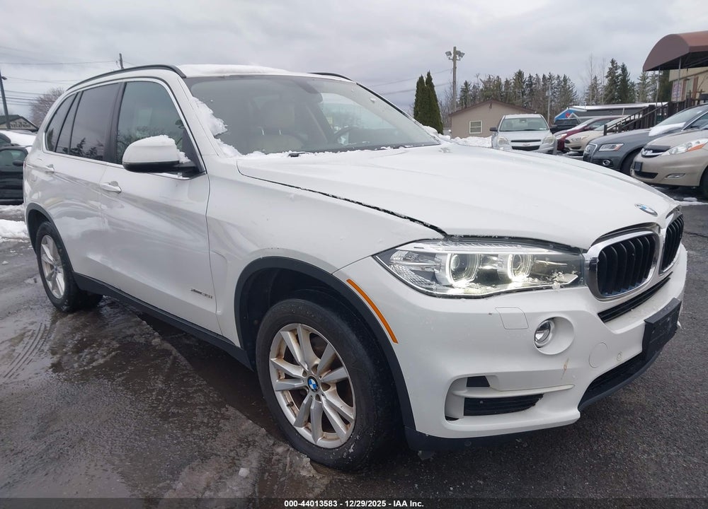 2015 BMW X5 VIN: 5UXKR0C54F0K62732