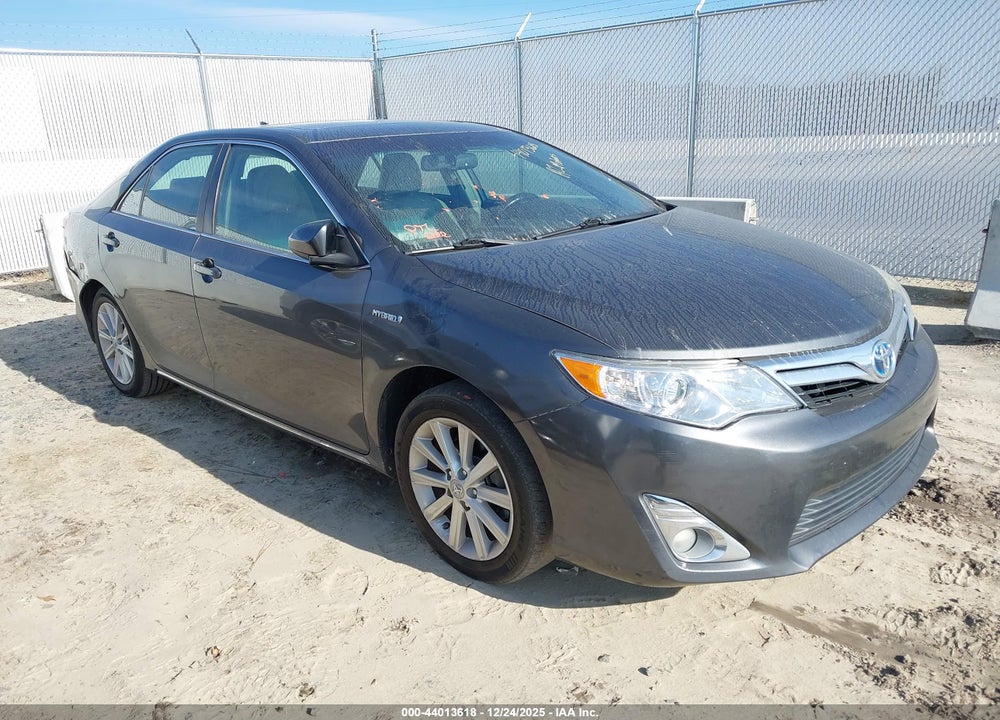 2013 TOYOTA CAMRY HYBRID XLE VIN: 4T1BD1FK2DU073845