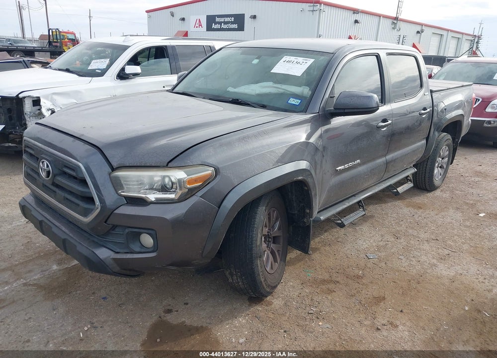 2017 TOYOTA TACOMA SR5 V6 VIN: 5TFAZ5CN2HX035673