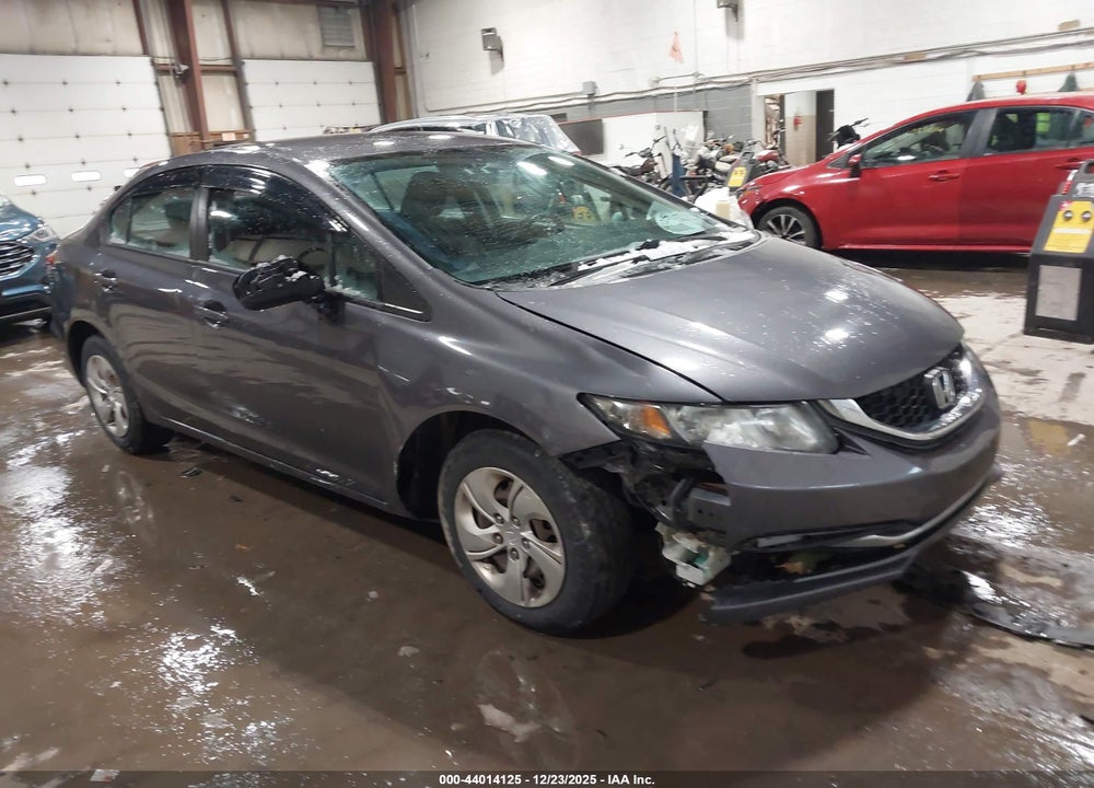 2015 HONDA CIVIC LX VIN: 19XFB2F51FE262399