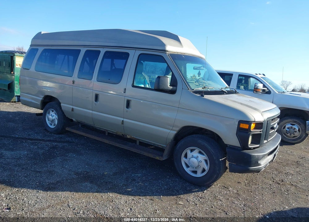 2009 FORD E-350 SUPER DUTY XL/XLT VIN: 1FBSS31L19DA38313