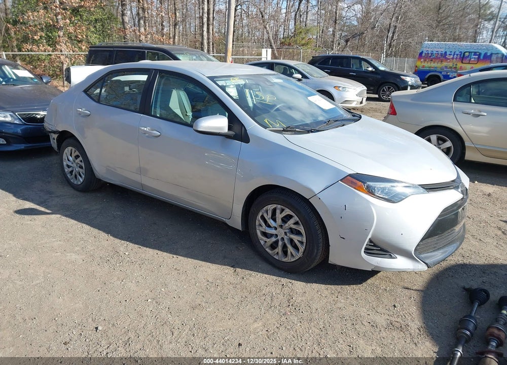 2019 TOYOTA COROLLA LE VIN: 2T1BURHE0KC206736
