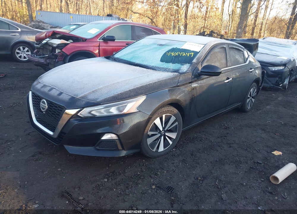 2022 NISSAN ALTIMA SV FWD VIN: 1N4BL4DV3NN327635