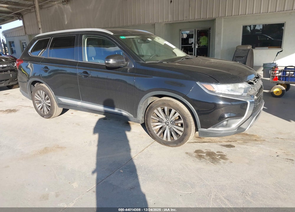 2019 MITSUBISHI OUTLANDER SEL VIN: JA4AD3A33KZ027673