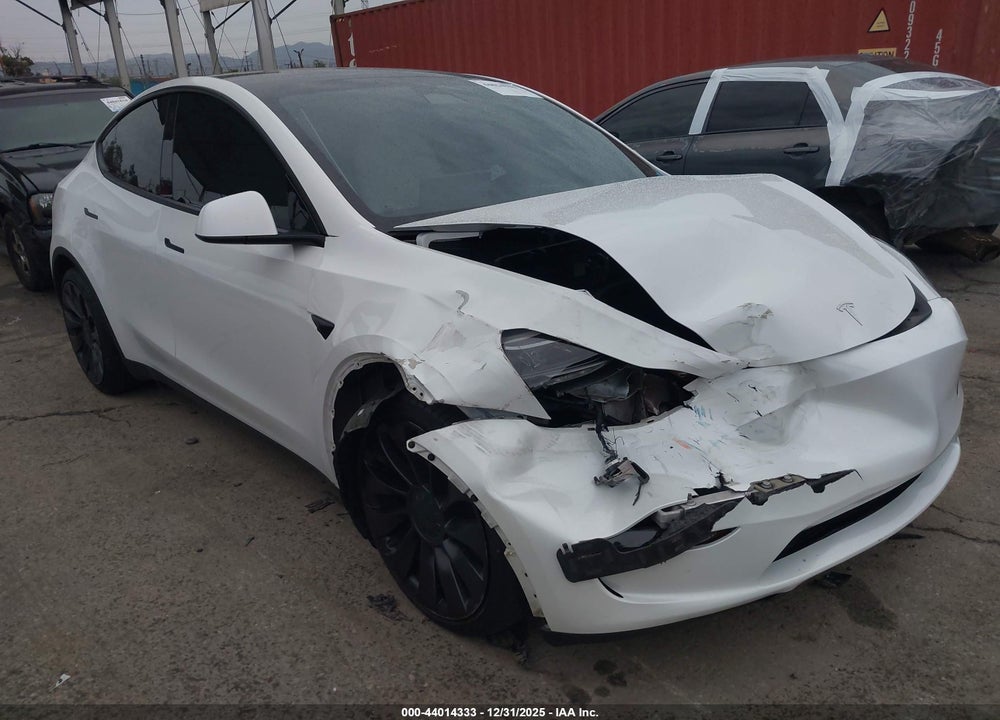2023 TESLA MODEL Y PERFORMANCE DUAL MOTOR ALL-WHEEL DRIVE VIN: 7SAYGDEF7PF597892