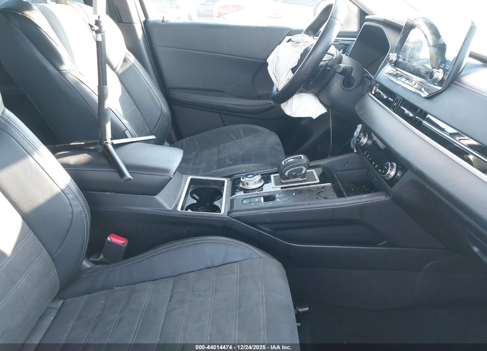 2022 MITSUBISHI OUTLANDER BLACK EDITION S-AWC/SE 2.5 S-AWC/SE LAUNCH EDITION S-AWC VIN: JA4J4UA83NZ082064