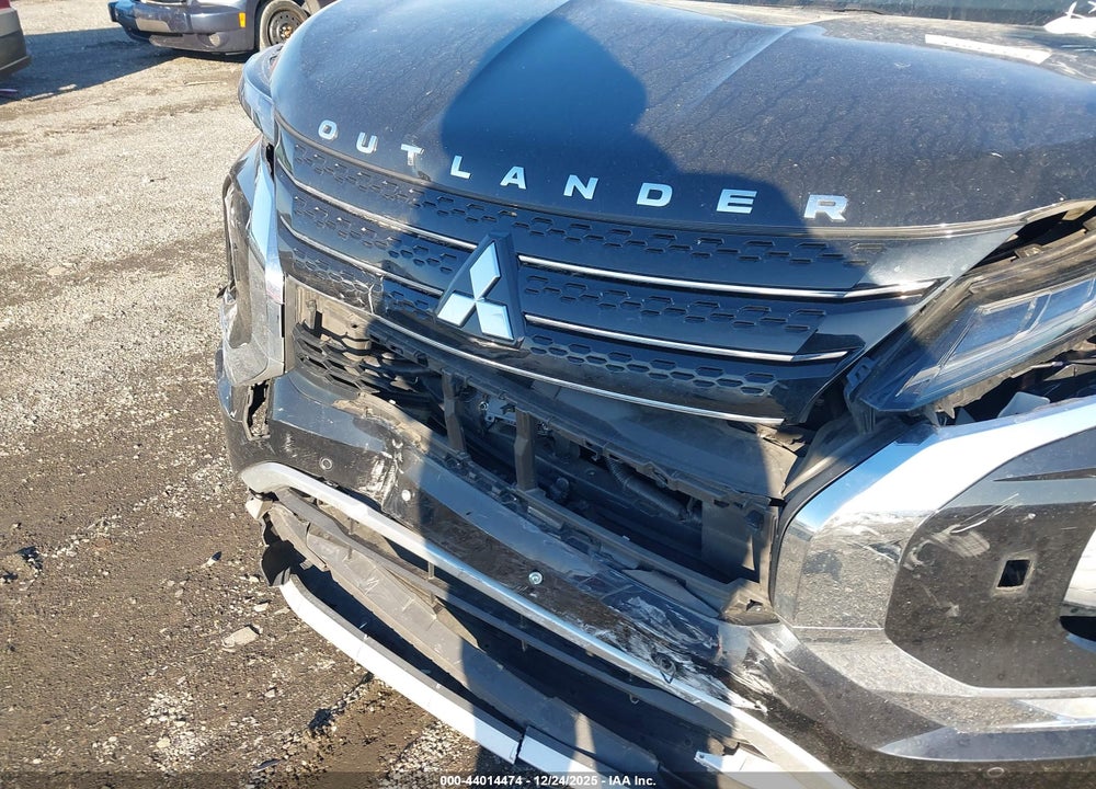 2022 MITSUBISHI OUTLANDER BLACK EDITION S-AWC/SE 2.5 S-AWC/SE LAUNCH EDITION S-AWC VIN: JA4J4UA83NZ082064