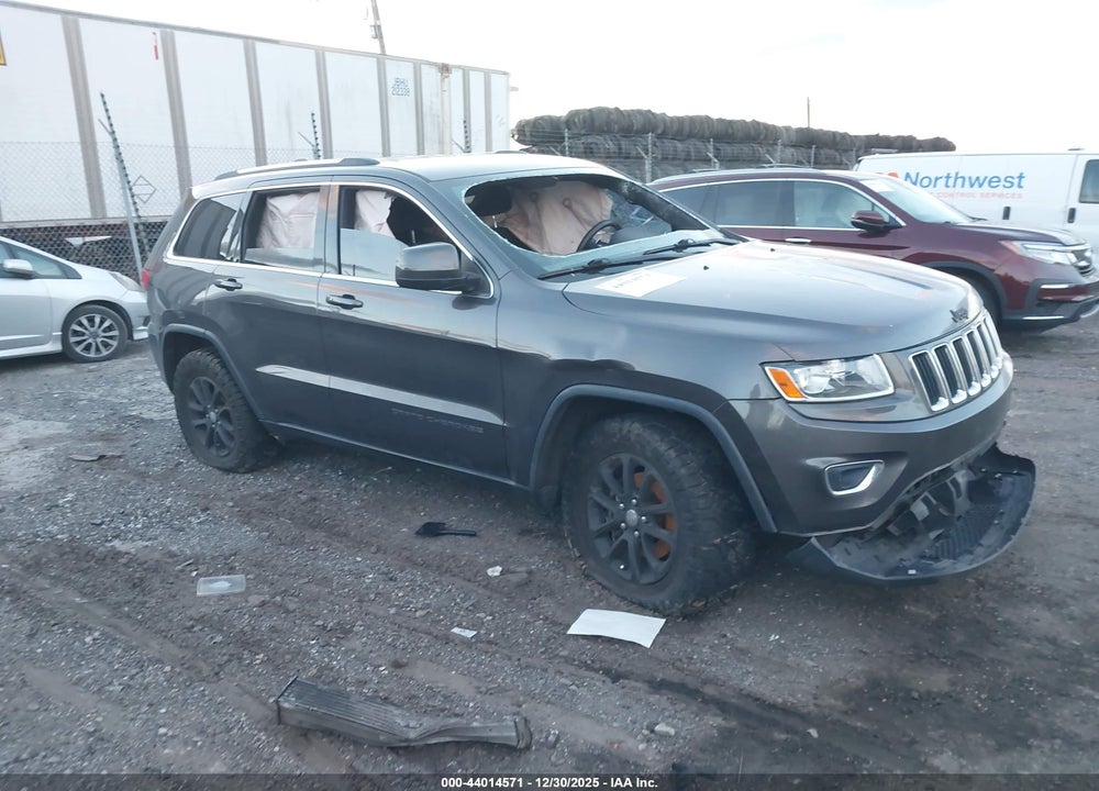 2015 JEEP GRAND CHEROKEE LAREDO VIN: 1C4RJFAG1FC208723