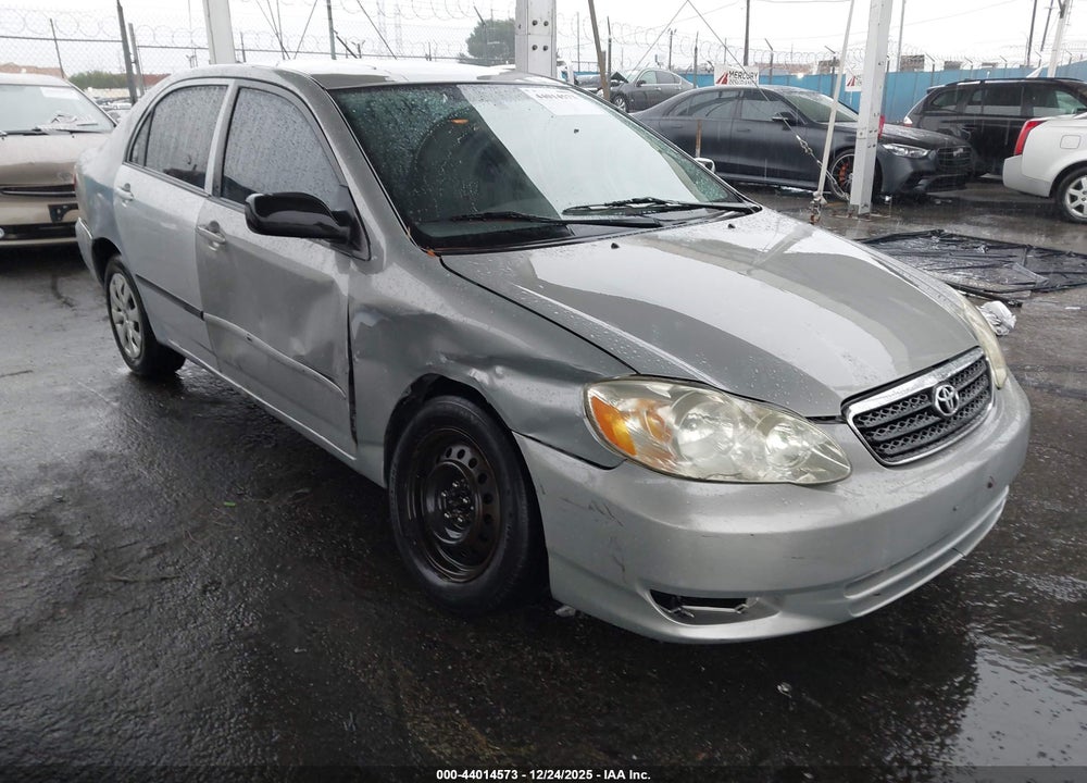 2005 TOYOTA COROLLA LE VIN: 1NXBR32E55Z347148