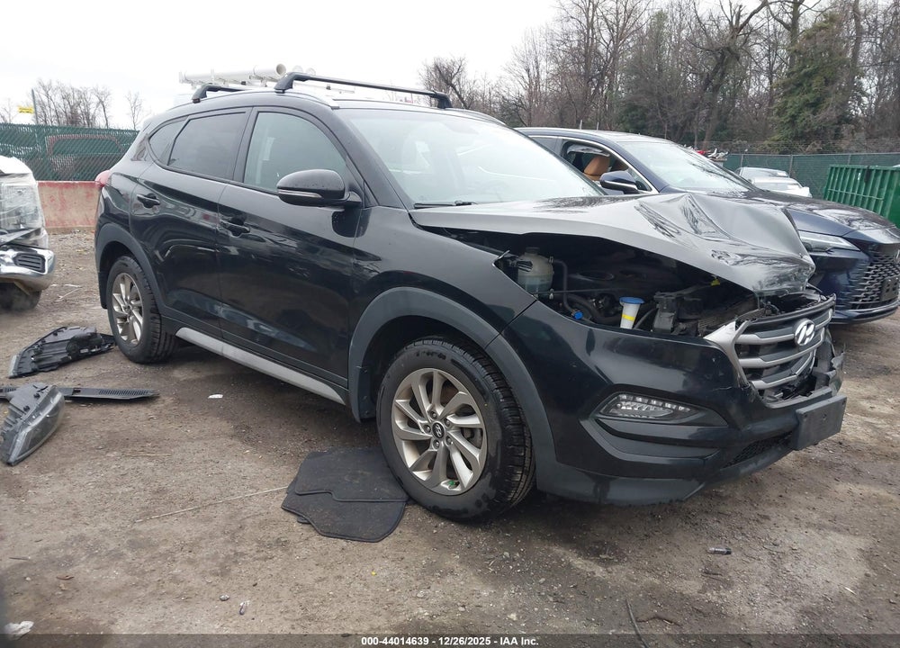2017 HYUNDAI TUCSON SE PLUS VIN: KM8J3CA46HU546705