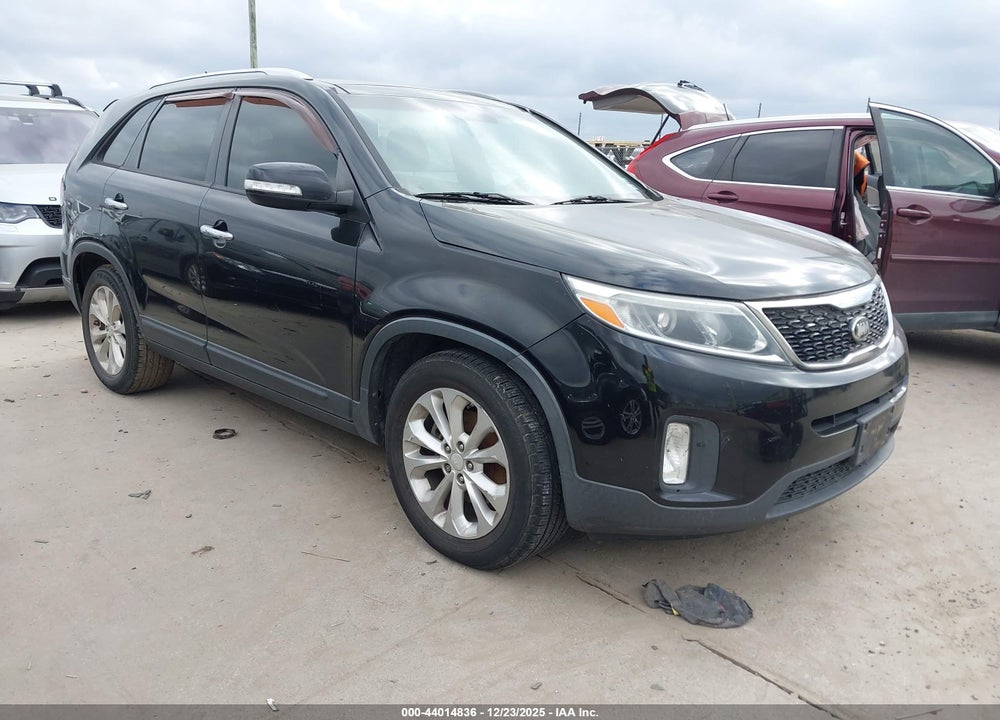 2014 KIA SORENTO EX V6 VIN: 5XYKU4A75EG502388