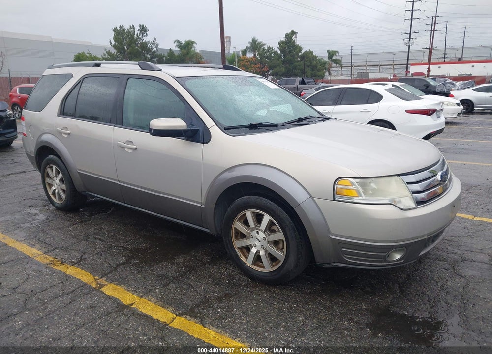 2009 FORD TAURUS X SEL VIN: 1FMDK02W49GA05456