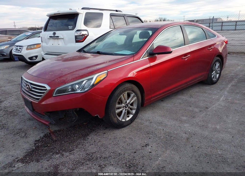 2015 HYUNDAI SONATA SE VIN: 5NPE24AF0FH233754