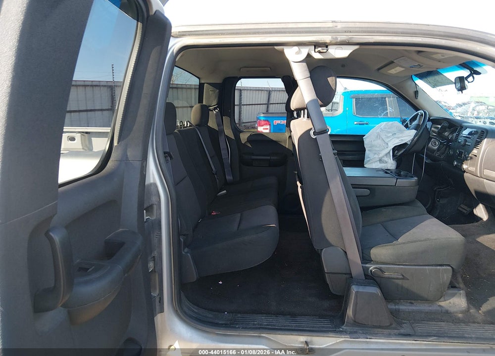 2011 CHEVROLET SILVERADO 1500 LT VIN: 1GCRKSE35BZ336192