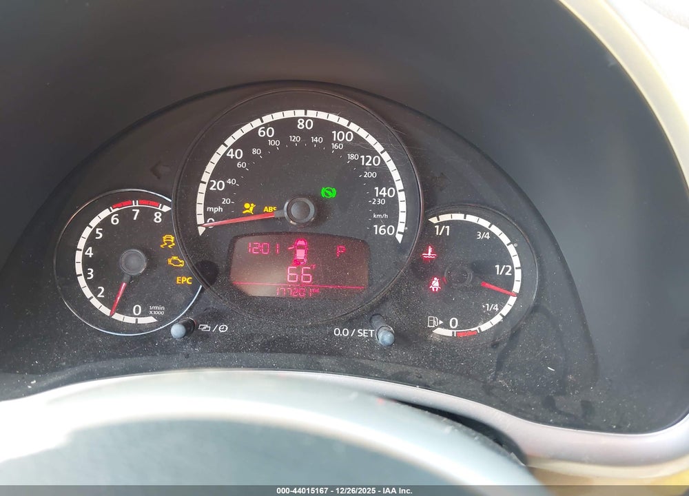 2013 VOLKSWAGEN BEETLE 2.5L VIN: 3VWJX7AT3DM674239