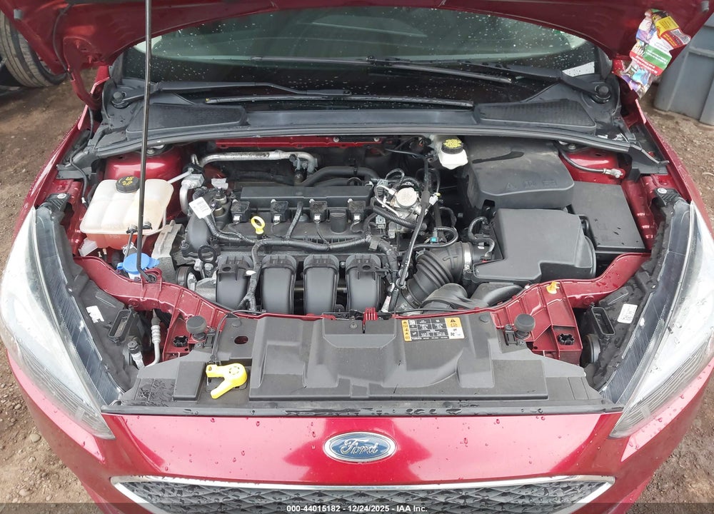 2017 FORD FOCUS SEL VIN: 1FADP3M2XHL213838