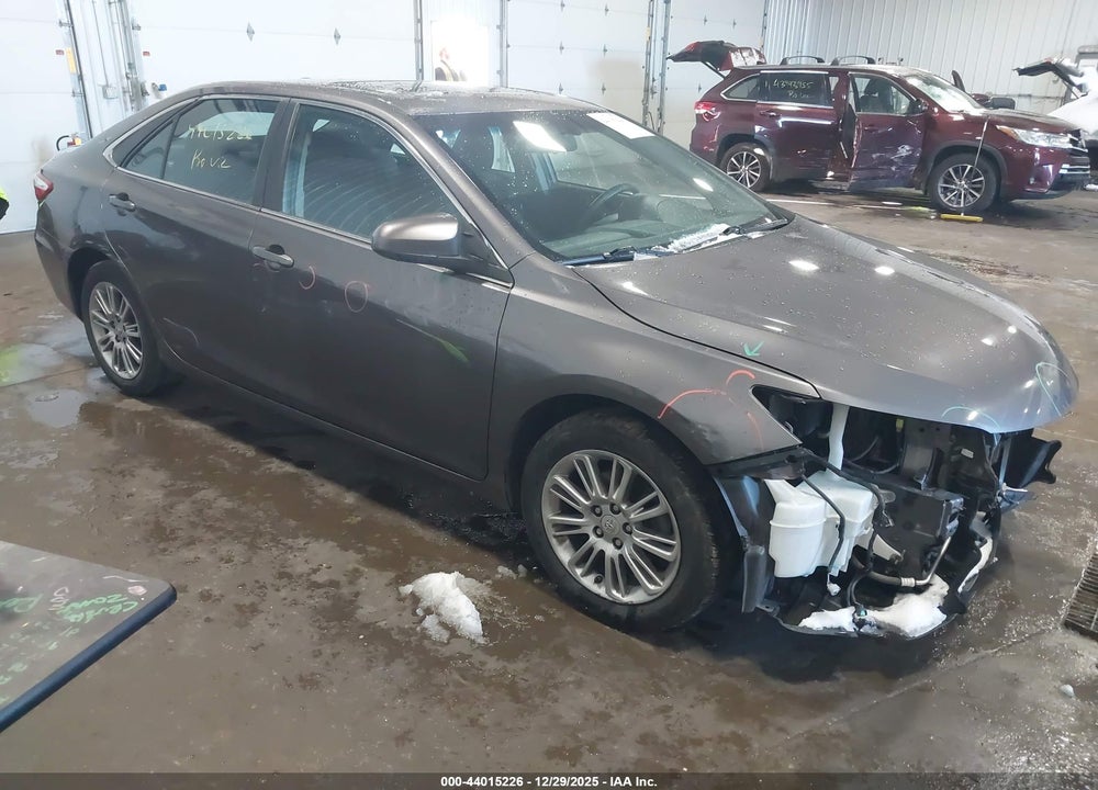 2015 TOYOTA CAMRY LE VIN: 4T1BF1FK9FU077856