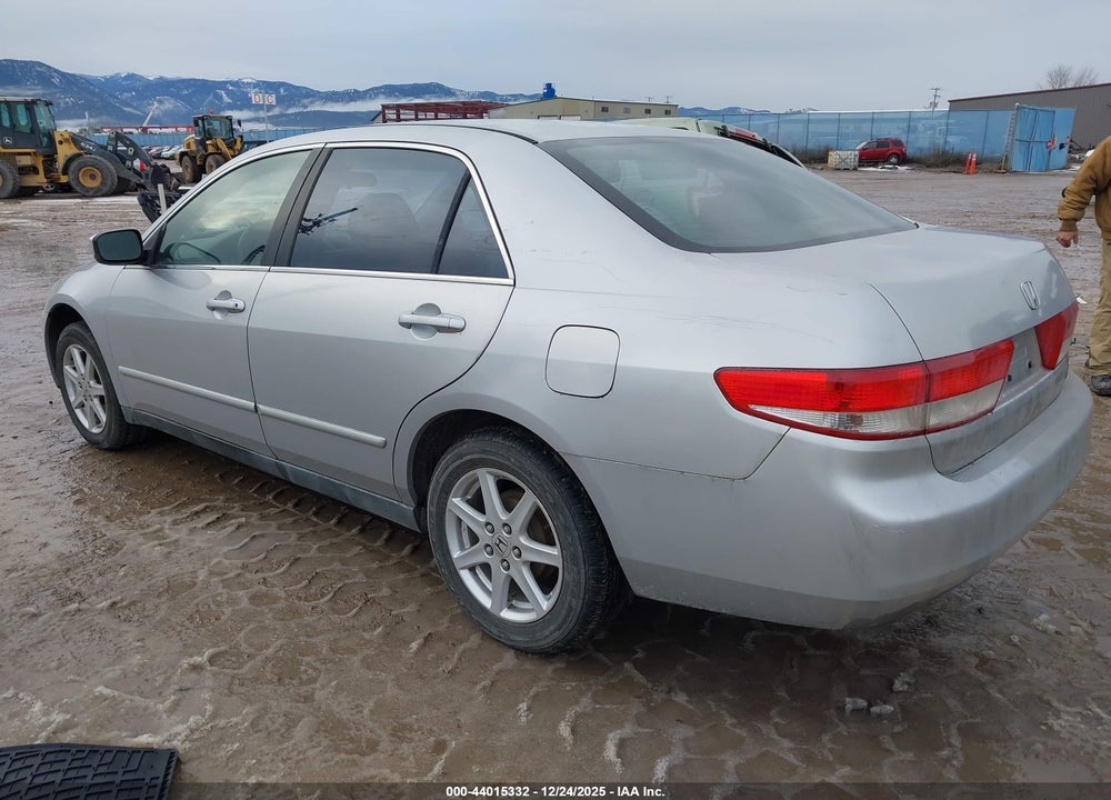 2004 HONDA ACCORD 2.4 LX VIN: JHMCM56324C036405