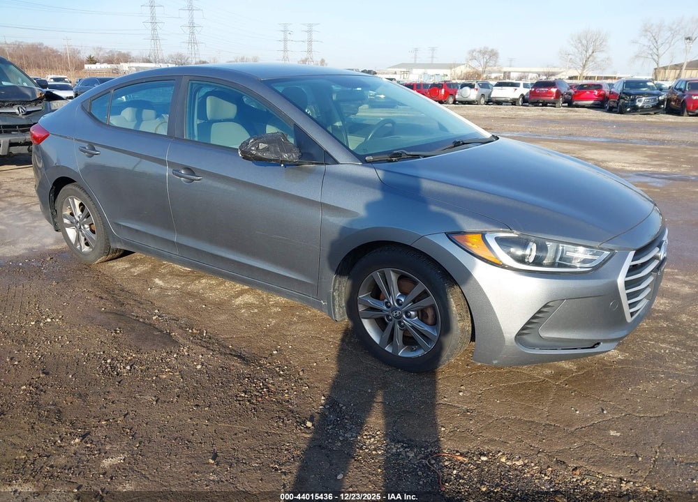 2018 HYUNDAI ELANTRA SEL VIN: KMHD84LF3JU556200
