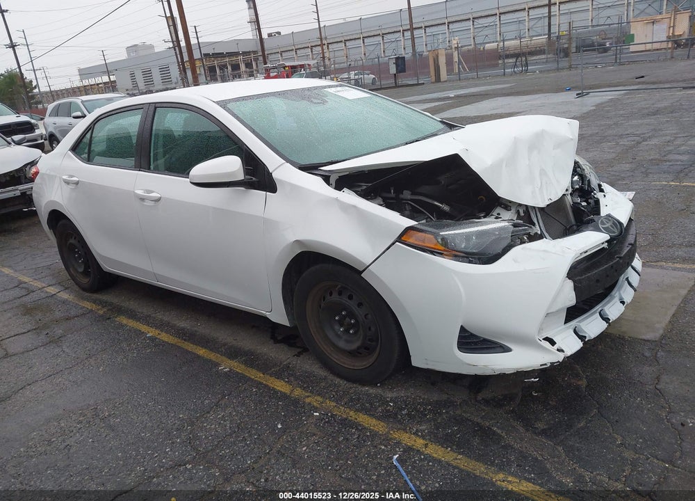2019 TOYOTA COROLLA LE VIN: 2T1BURHE6KC237022
