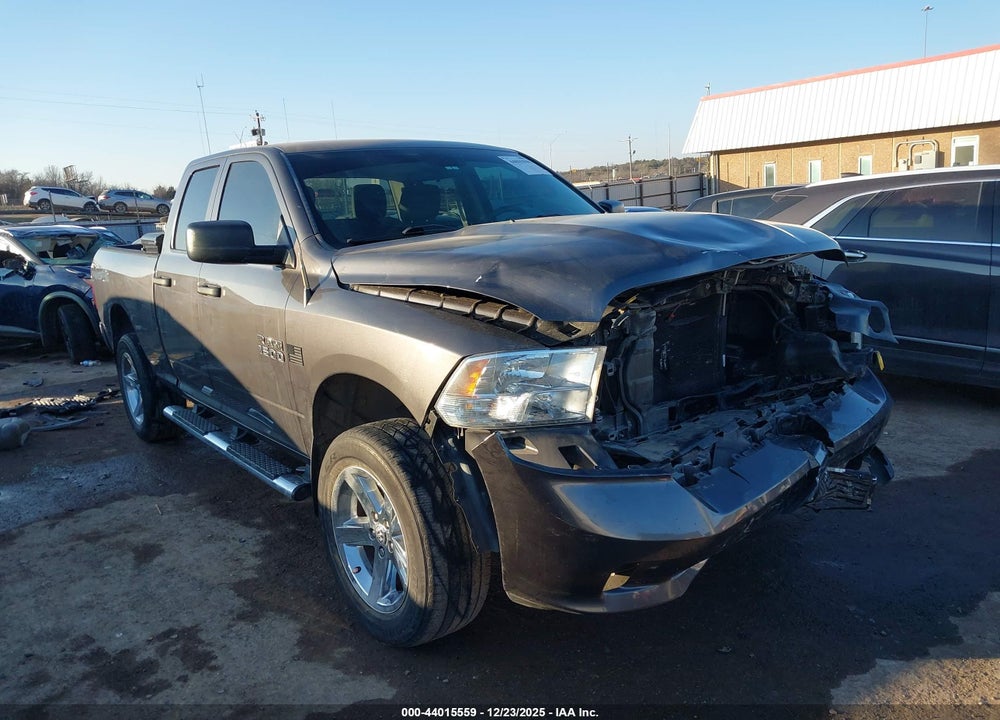 2017 RAM 1500 EXPRESS  4X2 6'4 BOX VIN: 1C6RR6FG6HS514611