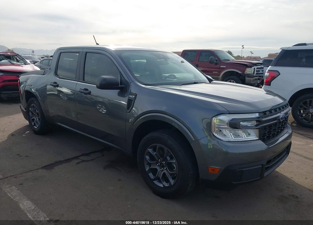 2024 FORD MAVERICK XLT VIN: 3FTTW8H3XRRA81093
