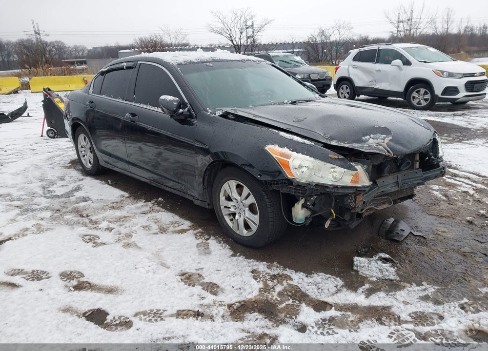 2012 HONDA ACCORD 2.4 EX-L VIN: 1HGCP2F86CA136084