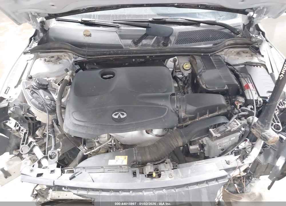 2017 INFINITI QX30 VIN: SJKCH5CP2HA033404