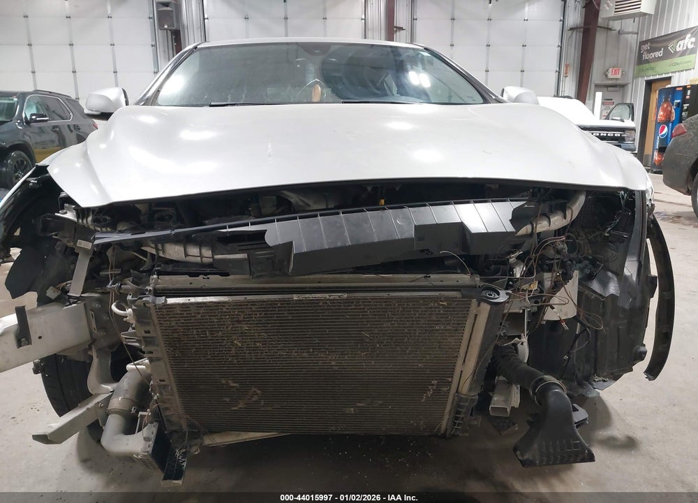 2017 INFINITI QX30 VIN: SJKCH5CP2HA033404
