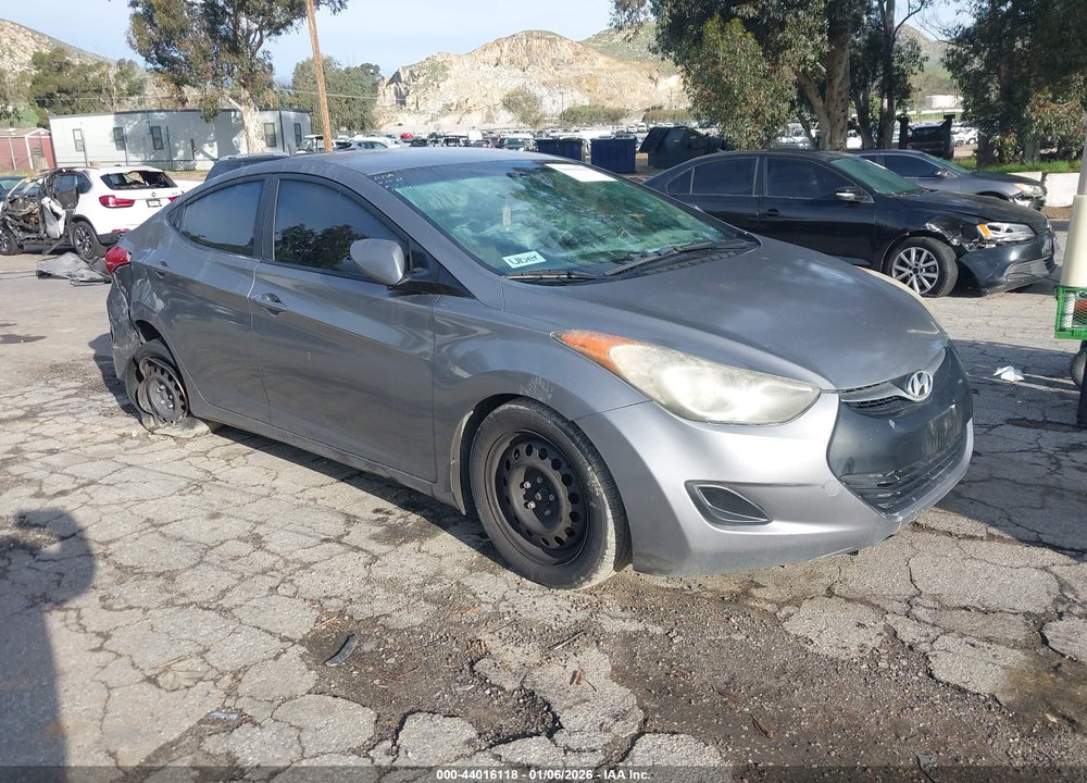2012 HYUNDAI ELANTRA GLS VIN: 5NPDH4AE8CH147718