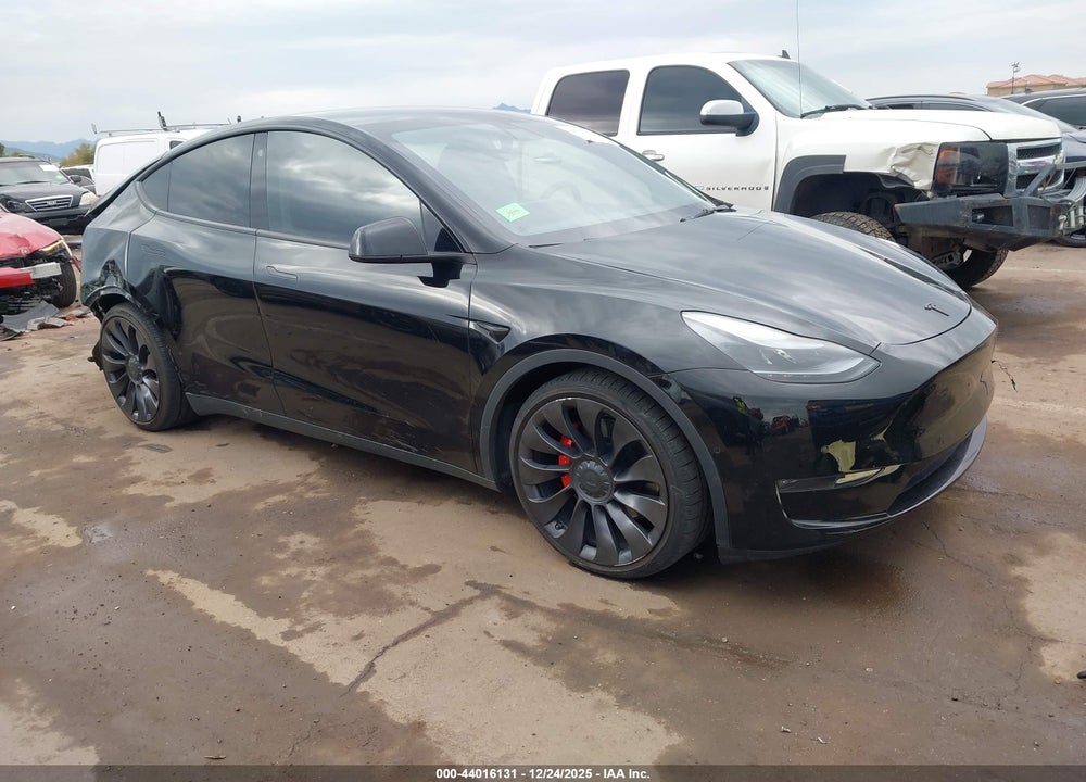 2021 TESLA MODEL Y PERFORMANCE DUAL MOTOR ALL-WHEEL DRIVE VIN: 5YJYGDEF5MF266608