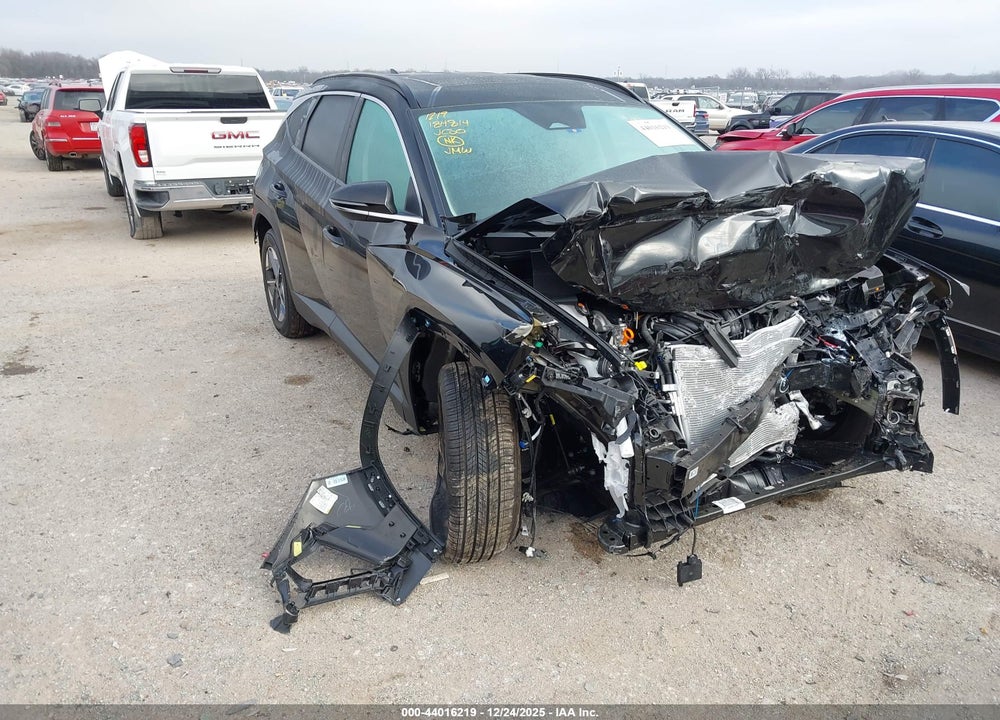 2026 HYUNDAI TUCSON SEL PREMIUM VIN: 5NMJC3DE8TH626306