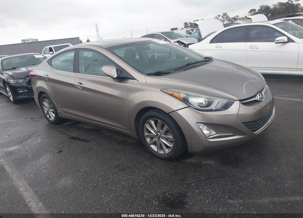 2015 HYUNDAI ELANTRA SE VIN: 5NPDH4AE3FH548923